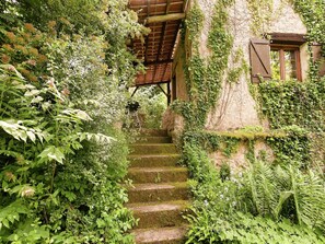 Property grounds - Cottage in Vézère Valley near Lascaux Caves (Les Eyzies-De-Tayac-Sireuil)