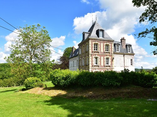 Gîte en France près de la forêt et tennis
