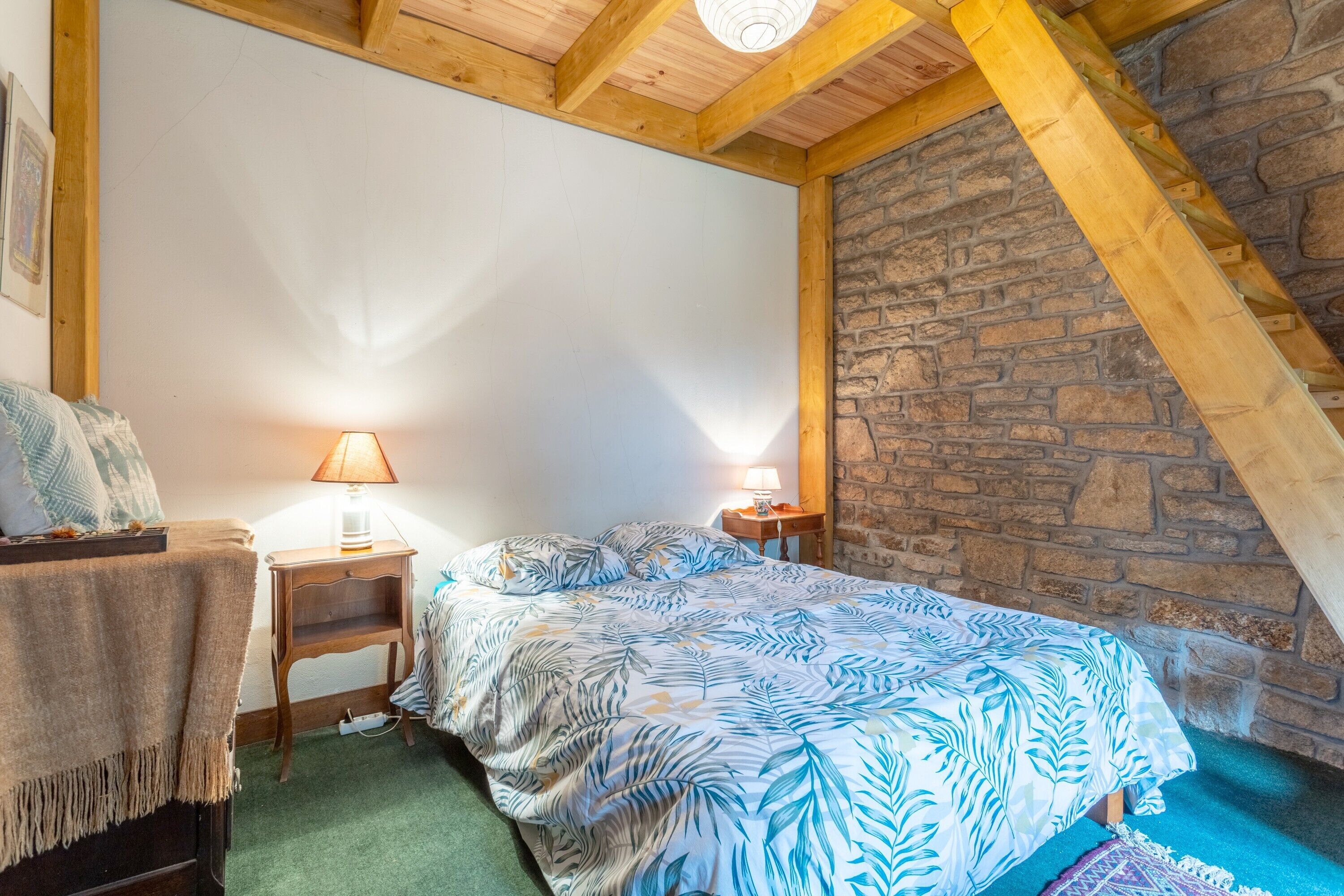 4 bedrooms, free WiFi, bed sheets