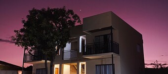 Flat aconchegante de Frente para as montanhas e rodeado pela natureza