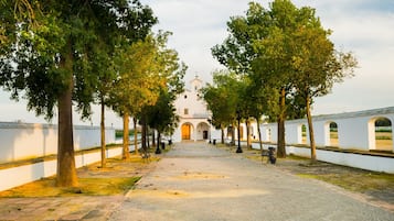 Enceinte de lâhĂ©bergement