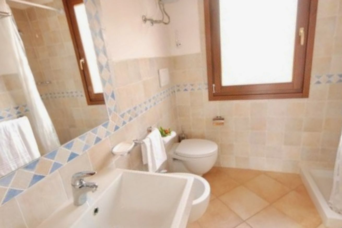 Doccia, asciugacapelli, bidet, asciugamani