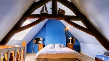 3 bedrooms, iron/ironing board, WiFi