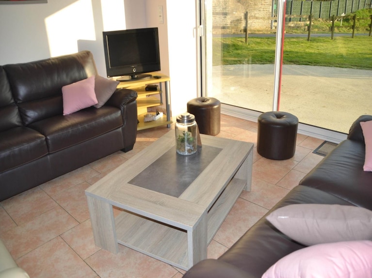 Family Escape With Terrace - Normandy
