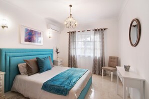 3 dormitorios, tabla de planchar con plancha, wifi gratis y ropa de cama