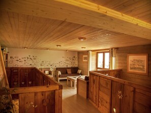 Interior - Mansion in Albertville near Ski Slopes (Mercury)