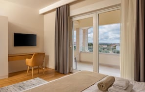 4 Schlafzimmer, Reisekinderbett, kostenloses WLAN, Bettwäsche