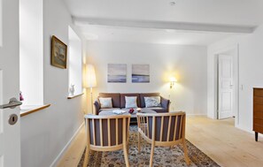 TV - Awesome home in Faaborg with WiFi (Faaborg)