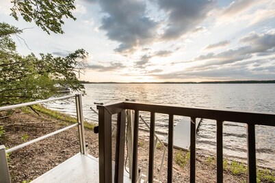 Little McDonald Lake, Perham! Sandy Beach, Kayaks, Paddle Boards, Beautiful View