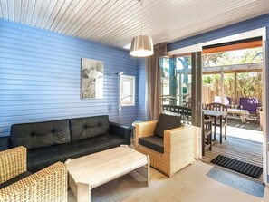 TV, DVD player - Holiday Home in Gassin near Saint Tropez (Gassin)