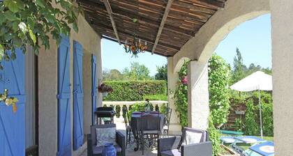 Villa Ă Bagnols avec Piscine & Parcs