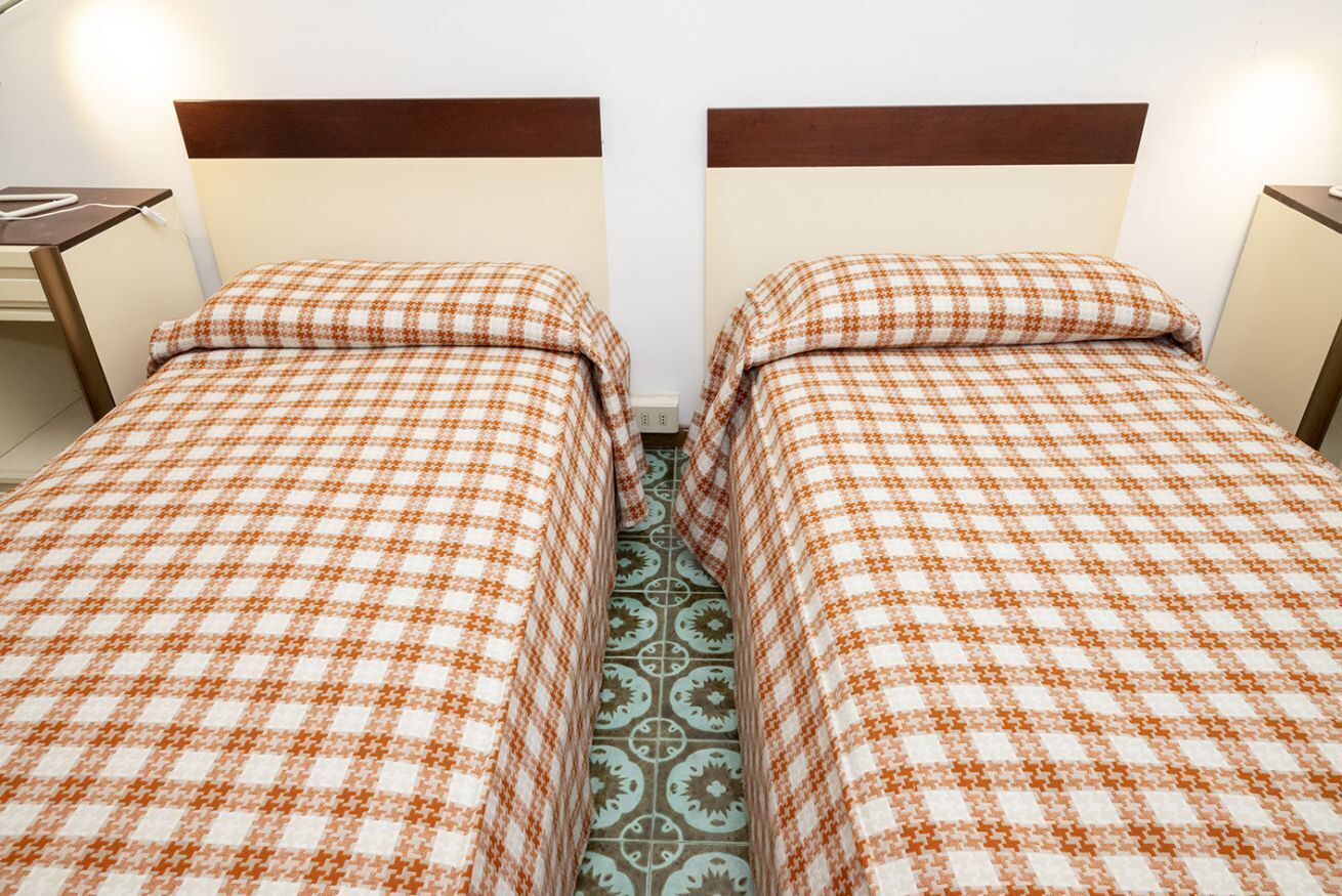 3 habitaciones y ropa de cama 