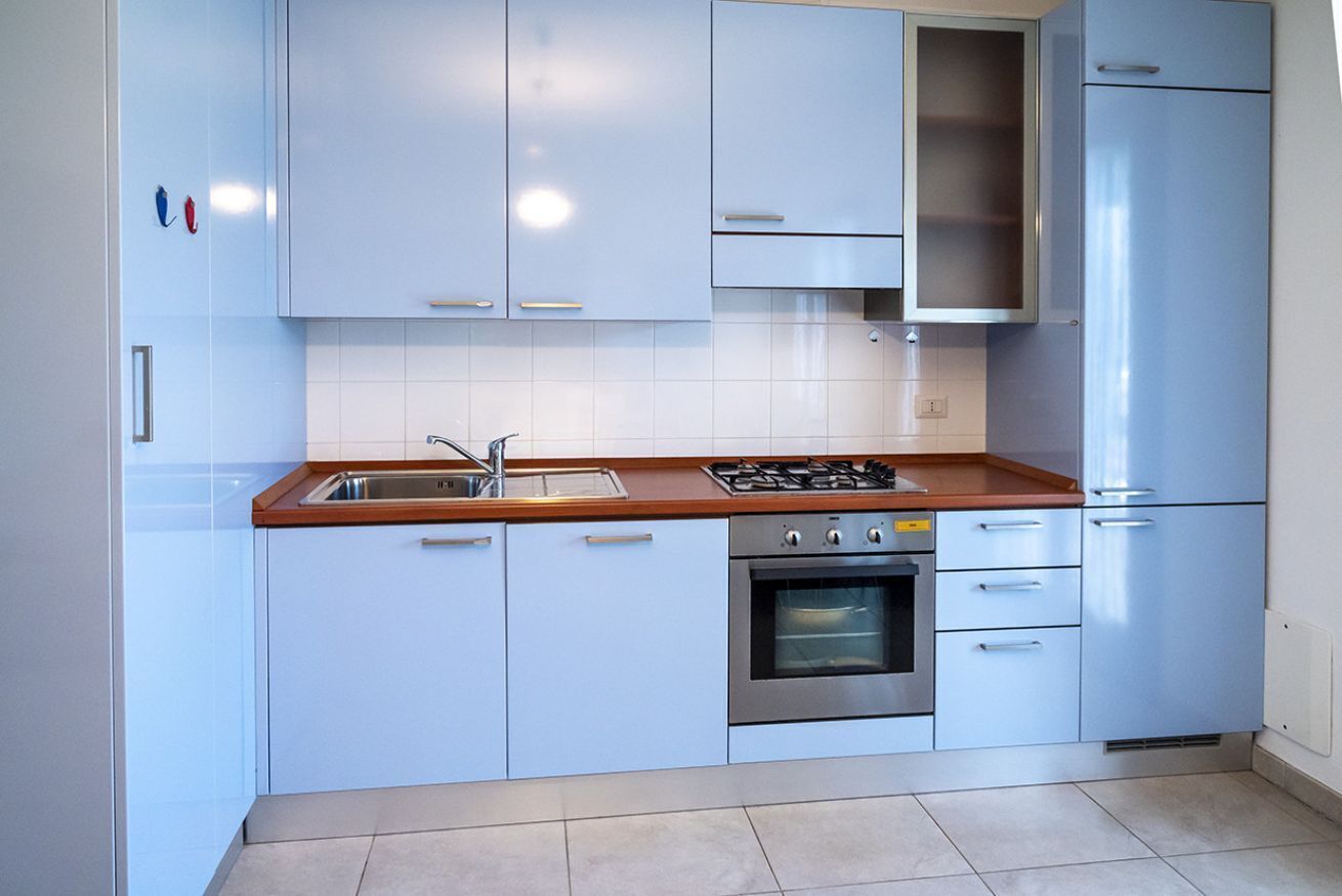 Fridge, oven, dishwasher