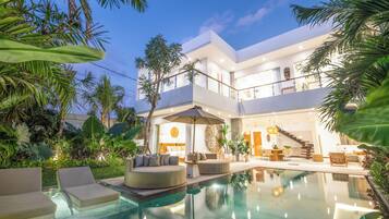 Vila (4 Bedrooms) | Eksterior