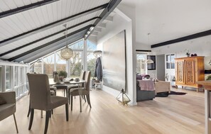 Dining - Lovely home in Hadsund with WiFi (Hadsund)
