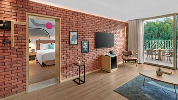 Suite, 1 King Bed with Sofa bed | Egyptian cotton sheets, premium bedding, memory-foam beds, minibar