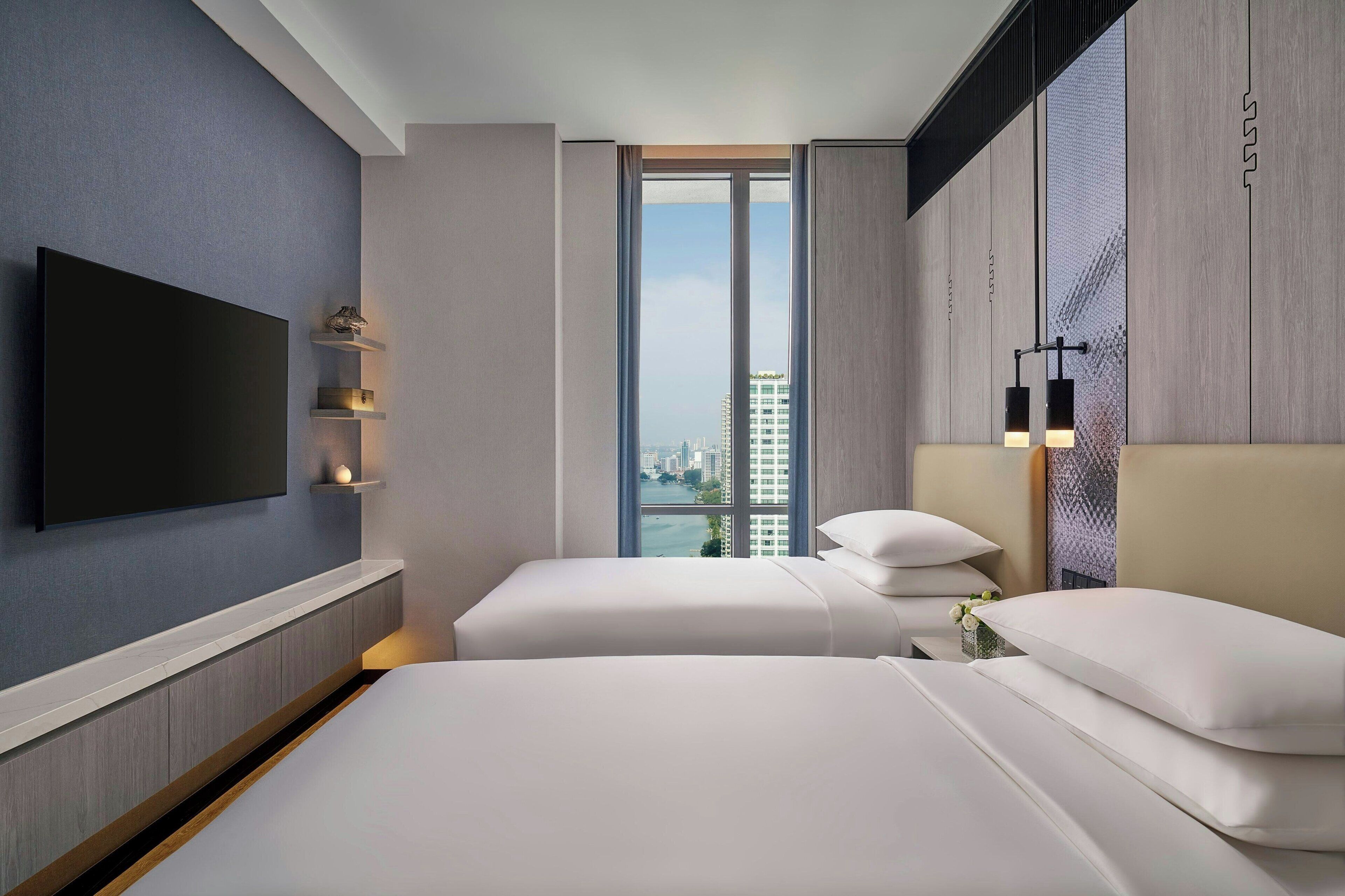 Family Suite, 2 Bedrooms | Premium bedding, pillowtop beds, in-room safe, desk