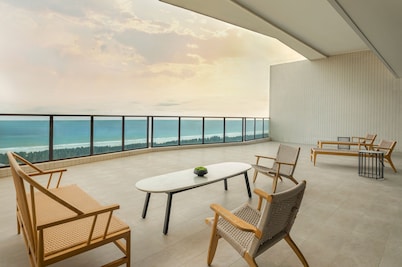 Element Yangjiang Hailing Island
