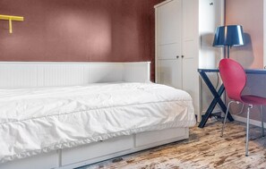 4 chambres, lit parapluie, Wi-Fi gratuit, draps fournis