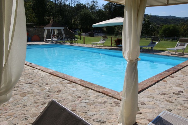 Piscine maison de vacances