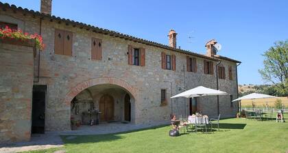 Apartment in Todi with Pool & History