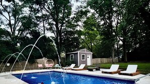 Outdoor pool - Luxury home, minutes from MSU campus (Starkville)