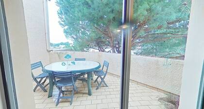 Near the Sea - Apartment with terrace not overlooked