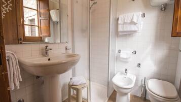Doccia, bidet