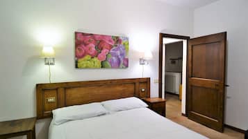 2 bedrooms, WiFi (free)