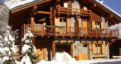 A Cozy Alpine Retreat