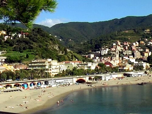 Escape Near Cinque Terre