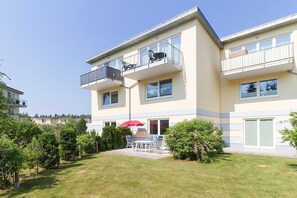 Uklassifisert bilde, 3 av 16, knapp