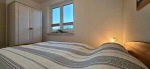 Uklassifisert bilde, 2 av 16, knapp