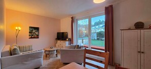 Fernseher, Stereoanlage