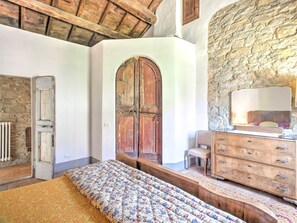 3 bedrooms, WiFi