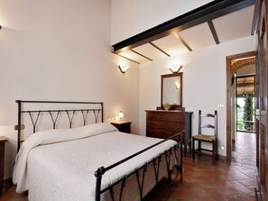 2 bedrooms, WiFi