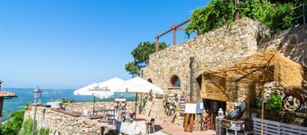 Tuscan Hilltop Getaway