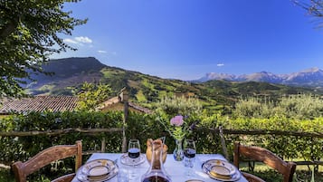 Ristorazione all'aperto