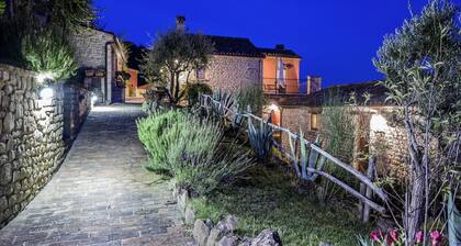 Relaxing Retreat with bike access