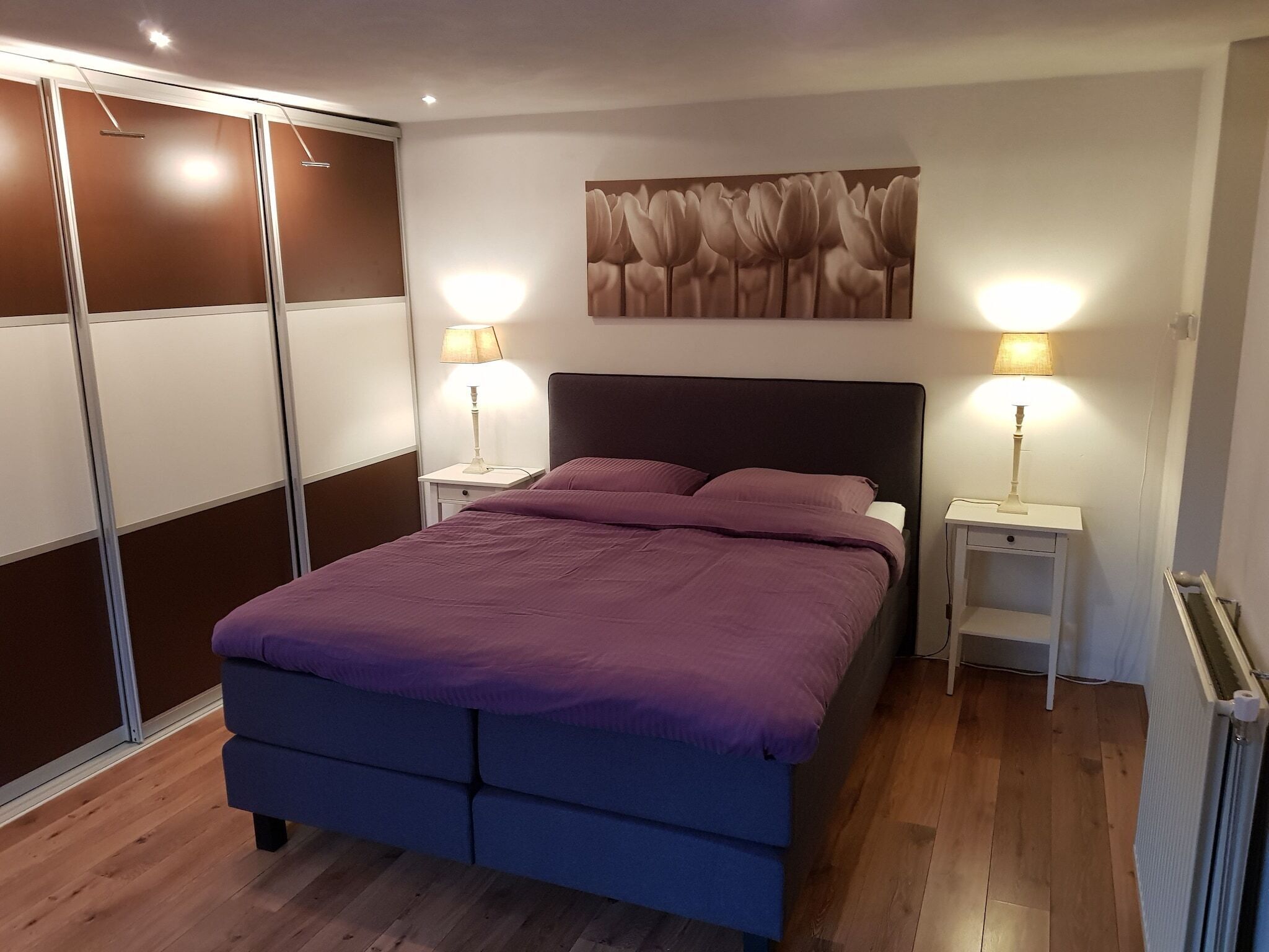 3 slaapkamers, een strijkplank/strijkijzer, wifi