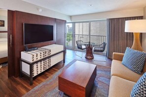 TV - Waikiki | Couples Hawaii Beach Stay | Pool + Beach (Honolulu)