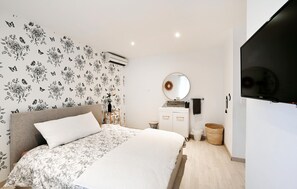4 chambres, accès au Wi-Fi (inclus)