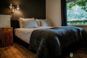 1 bedroom, iron/ironing board, free WiFi - Holiday Home in Leende with Hot Tub & Garden (Leende)