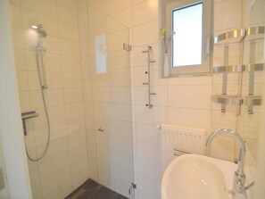 Shower - Holiday Home in Stramproy near Forest (Stramproy)