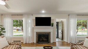 Interior - Tulsa Turnaround 4 bed (Tulsa)