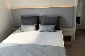 2 bedrooms, free WiFi