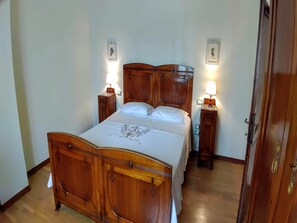 2 bedrooms, WiFi - Holiday Home for Families in Umbrian (Ramazzano)