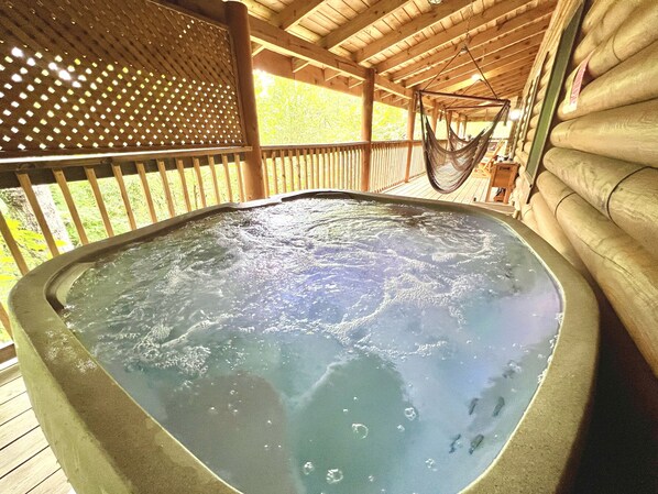 Property grounds - Three Bears of Gatlinburg (Gatlinburg)