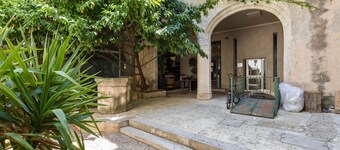 Apartment in Avignon near Palais de Papes