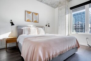 1 chambre, fer et planche Ă repasser, Wi-Fi, draps fournis